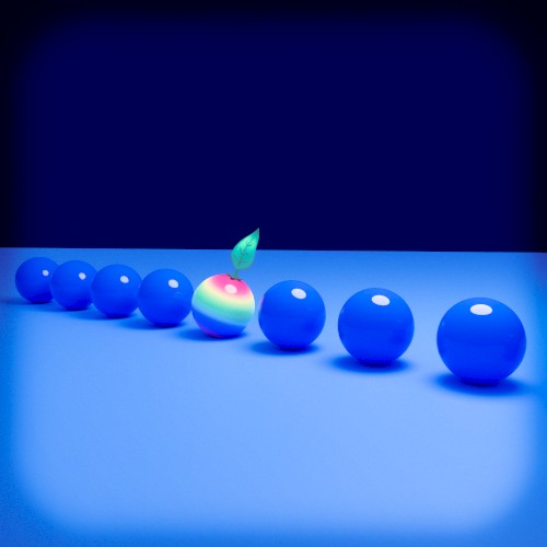 Parallel Universes of the Spherical Kind