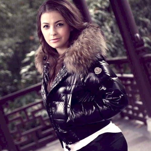 Black Moncler Alpin