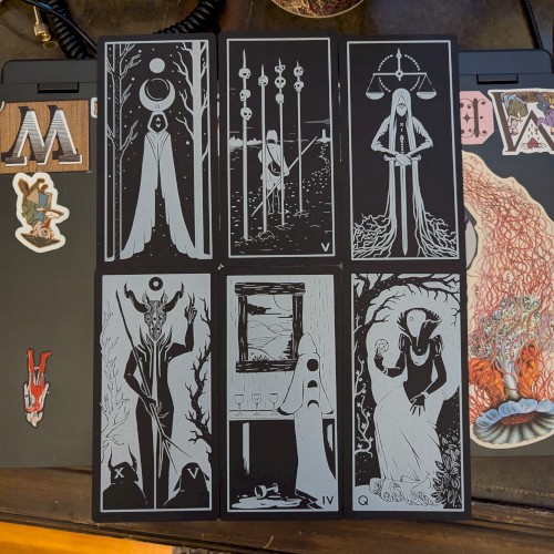 Viral Tarot 24.08