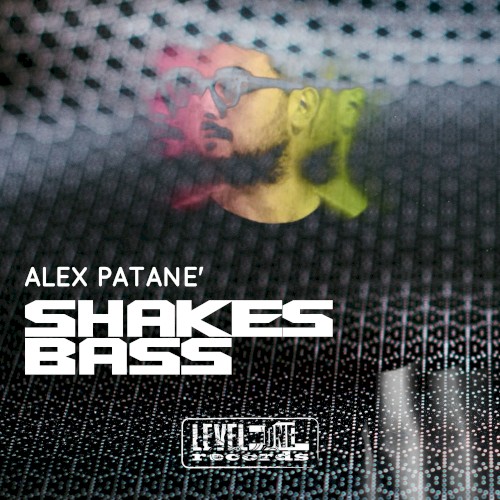 Shakes Bass