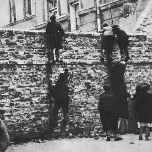 Jews in the Ghetto, vol. 1