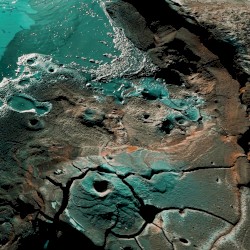 Tectonic