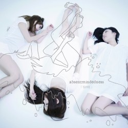 「SHE」