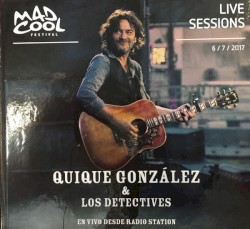 En Vivo Desde Radio Station