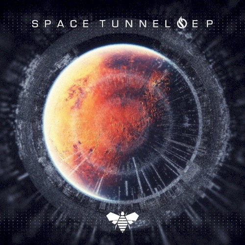 Space Tunnel