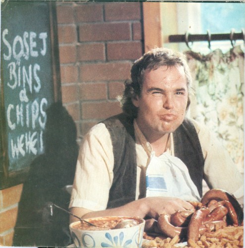 Sosej, Bîns a Chips