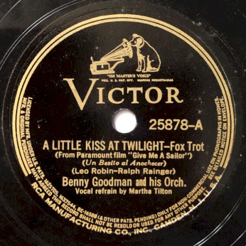 A Little Kiss at Twilight / What Goes on Here in My Heart?