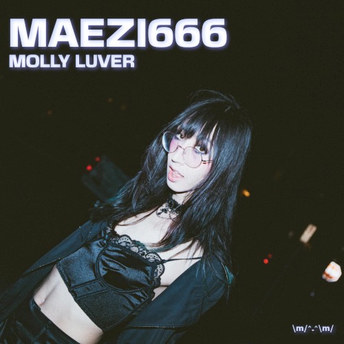MOLLY LUVER