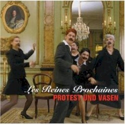 Protest und Vasen