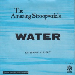 Water / De eerste vlucht