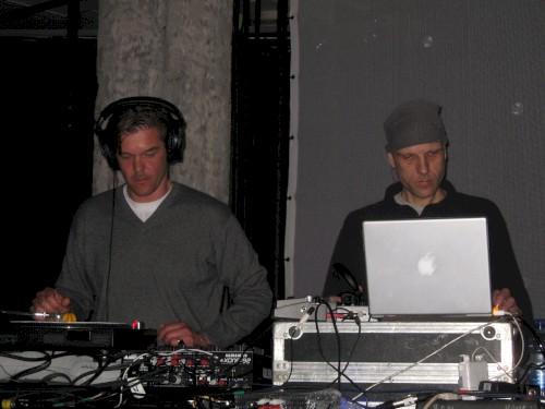 2006-09-02: Warm Up, MoMA PS1, New York, NY, USA