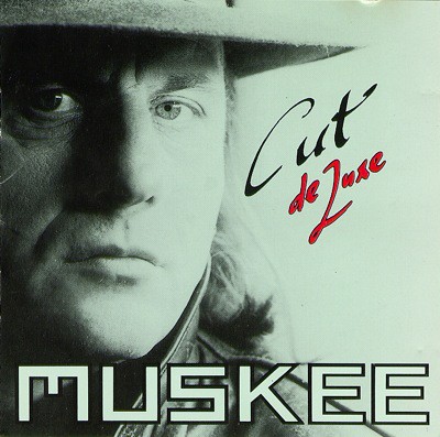 Cut De Luxe