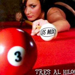 Tres al hilo