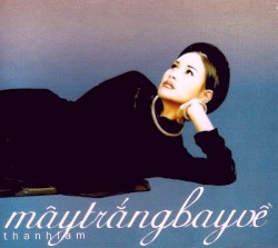 mây trắng bay về
