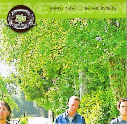 Eén met de bomen