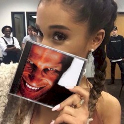 aphex twin x ariana grande mix, vol. 2