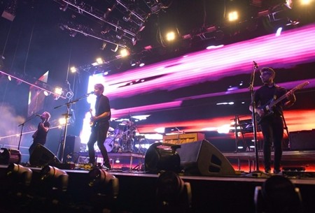 2018-12-09: KROQ Almost Acoustic Christmas Festival, Inglewood, CA, USA
