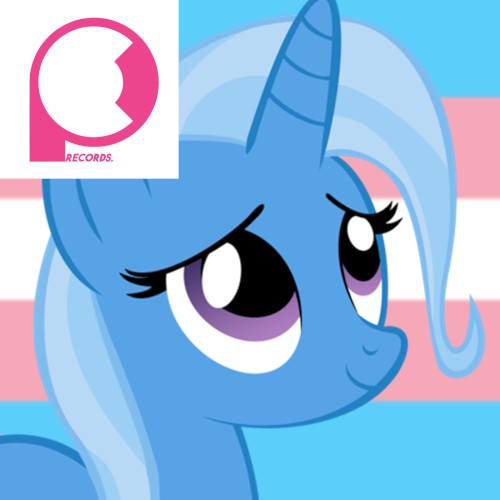 TRIXIE LIKES GIRLS
