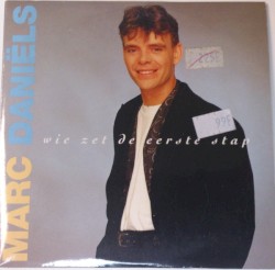 Wie zet de eerste stap