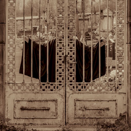 De retour au cimetière des arlequins