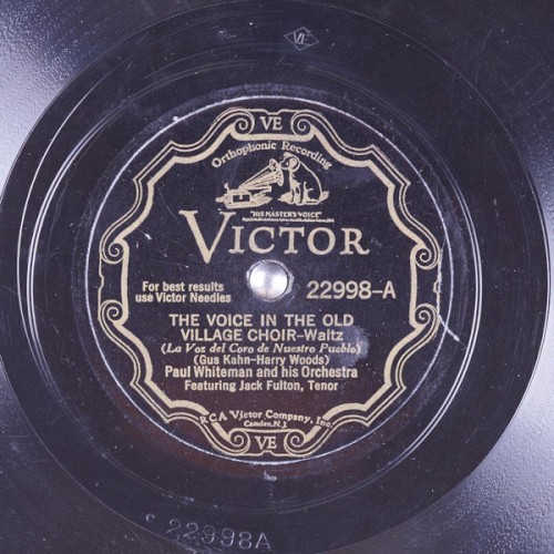 The Voice in the Old Village Choir / Lullaby of the Leaves