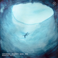 mouth’s open sea