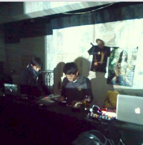 AWAZANUTHINGSLIVE2012211