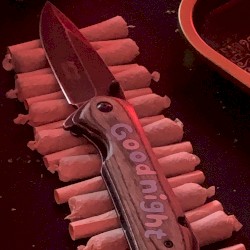 razor blade wrist