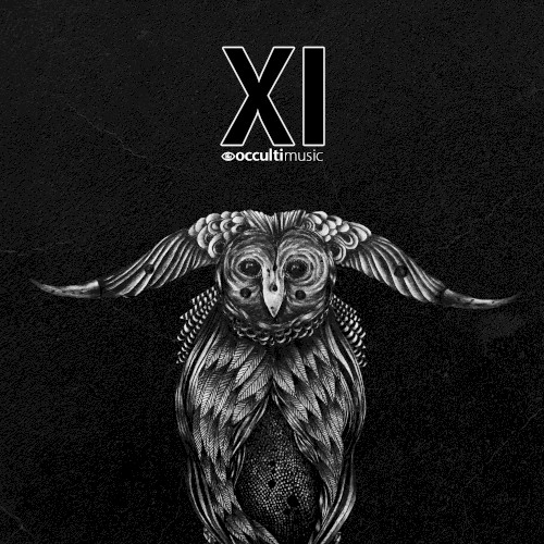 XI