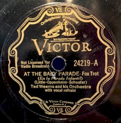 At the Baby Parade / The Old Kitchen Kettle