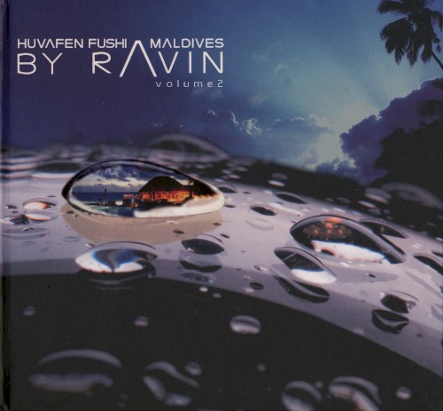 Huvafen Fushi: Maldives, Volume 2