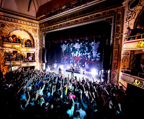 Live at the Apollo for One Night Only