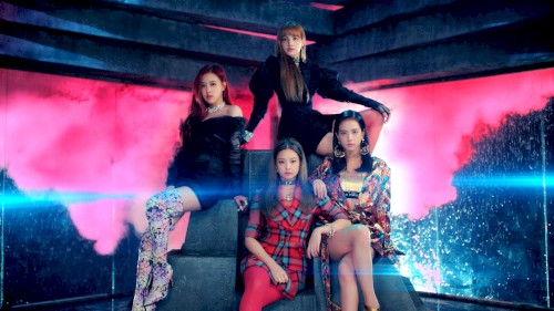 뚜두뚜두 (DDU-DU DDU-DU)