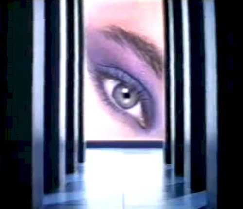 blue eyeshadow
