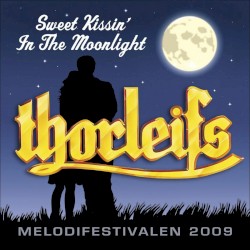 Sweet Kissin' in the Moonlight