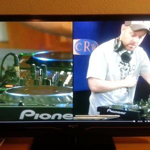2012-12-05: Morning Becomes Eclectic, KCRW, Santa Monica, CA, USA
