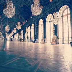 PALACE