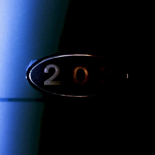 203호