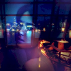 Lounge 2085