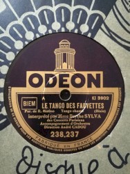 Le Tango des fauvettes / Détresse