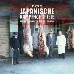 BLASKAPELLE BÜRGERMEISTER BRATWURST BIER GESCHENKEKORB BIBELSTELLE BUMSKABINE BIENENSTERBEN VÖLKERMORD