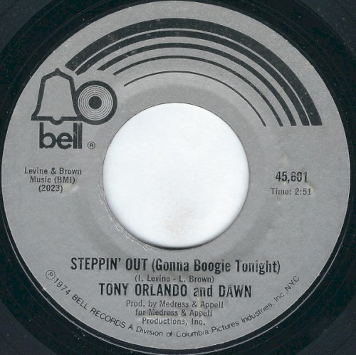 Steppin' Out (Gonna Boogie Tonight) / She Can't Hold A Candle To You