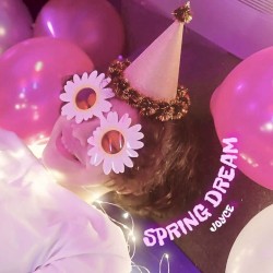 SPRING DREAM
