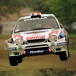 COROLLA CLUB