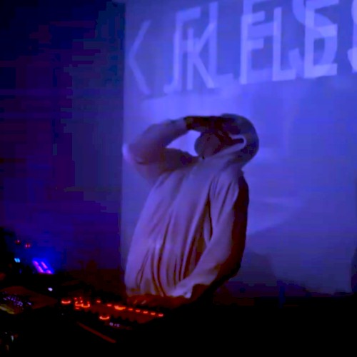 LIVE. 2018