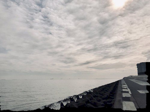 B y th e sea