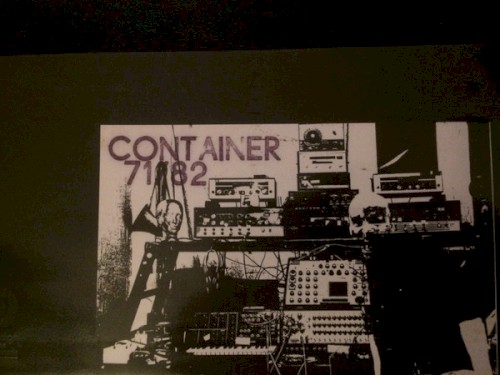 Container