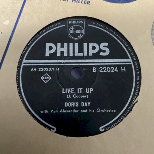 Live It Up / Whad'ja Put in That Kiss