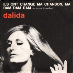 Ils ont changé ma chanson