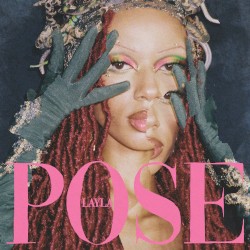Pose